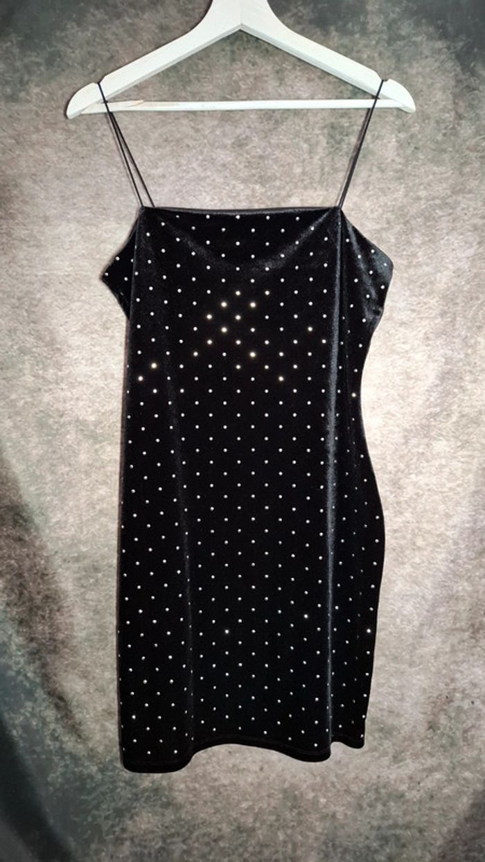 Robe noire velours strass - photo numéro 2