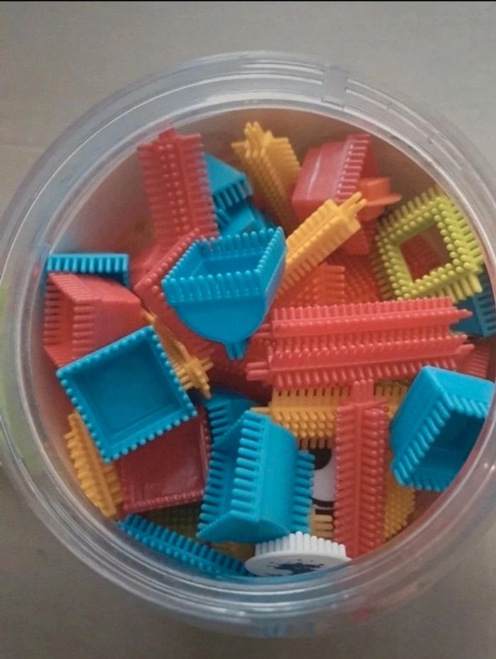 Jeu de construction Cubik 100 pièces - photo numéro 3