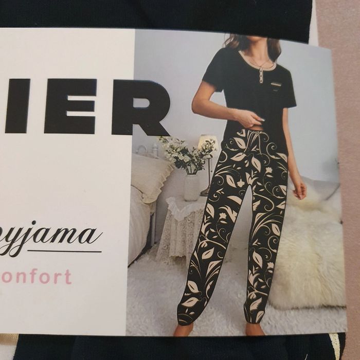Pyjama femme 2 pièces noir et champagne taille L Rodier - photo numéro 2