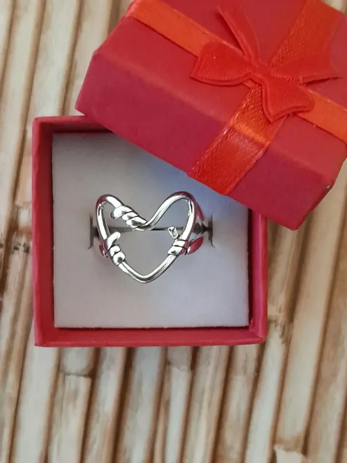 Bague argent 925, coeur couleur argentée,  réglable Pour des doigts allant du 52 au 56 - photo numéro 6