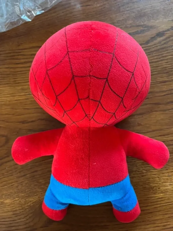 Peluche Spiderman - photo numéro 2