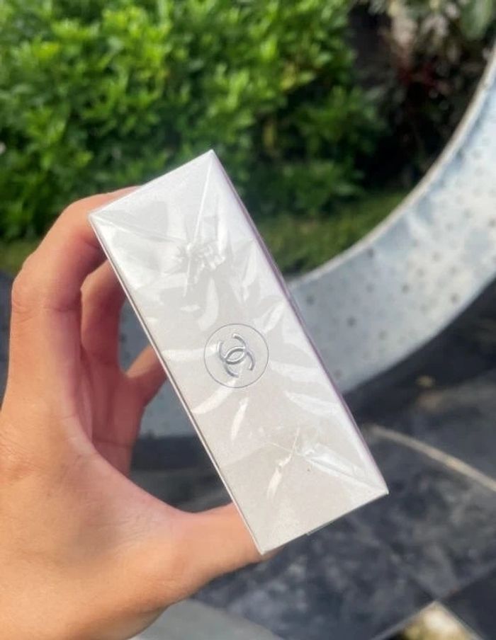 Neuf avec étiquette·Chanel - photo numéro 2