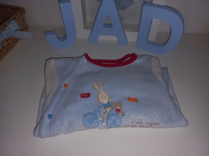 Pyjama / Dors bien/ Grenouillère état neuf garçon taille 6 mois - photo numéro 2