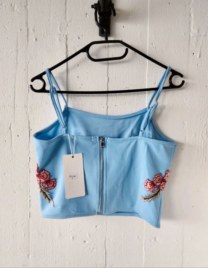 Top bustier fleuri Cherry Koko Ouverture glissière au dos Fleurs appliquées brodées Bretelles fines réglages - photo numéro 5