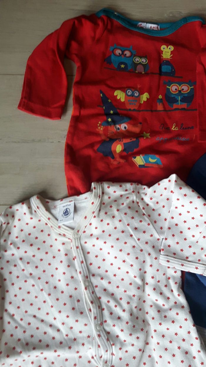 Lot garçon hiver 6 mois pull ensemble pyjamas salopette tee shirt - photo numéro 2