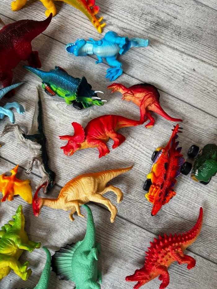 Dinosaures figurines - photo numéro 2