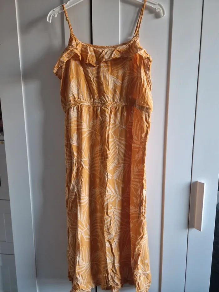 Robe été 44, neuve, In Extenso