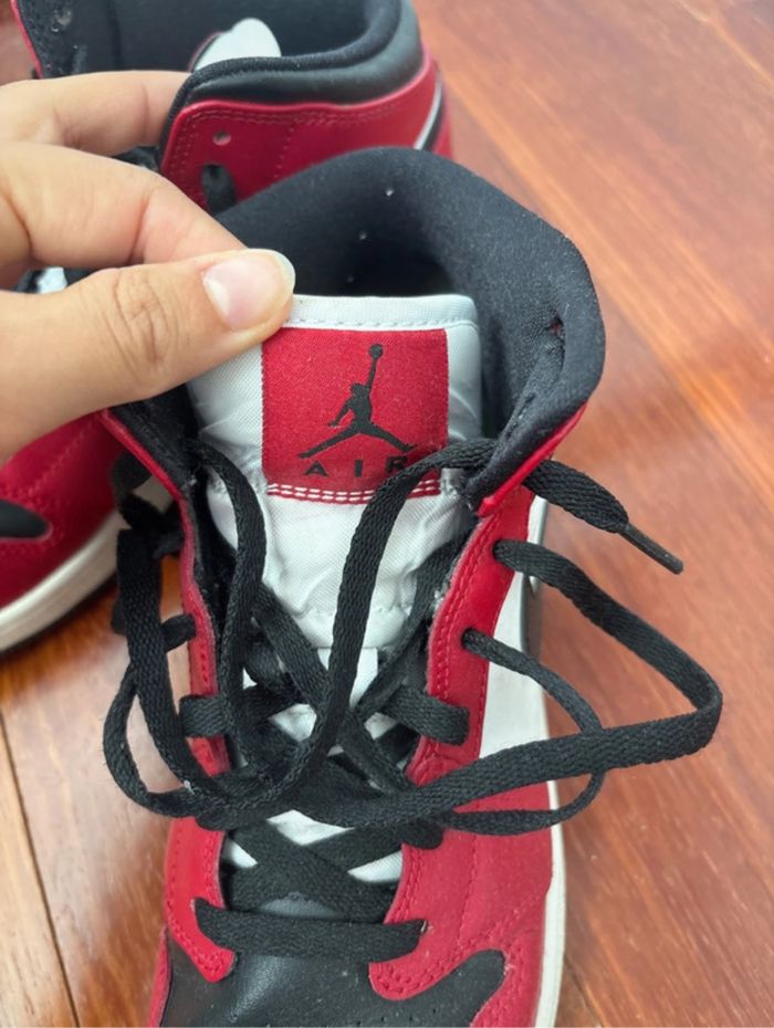 Jordan 1 mid chicago toe - photo numéro 3