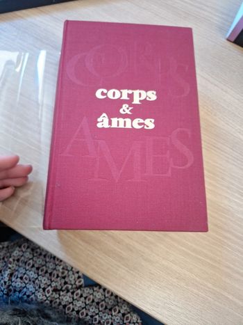 Livre corps et ames
