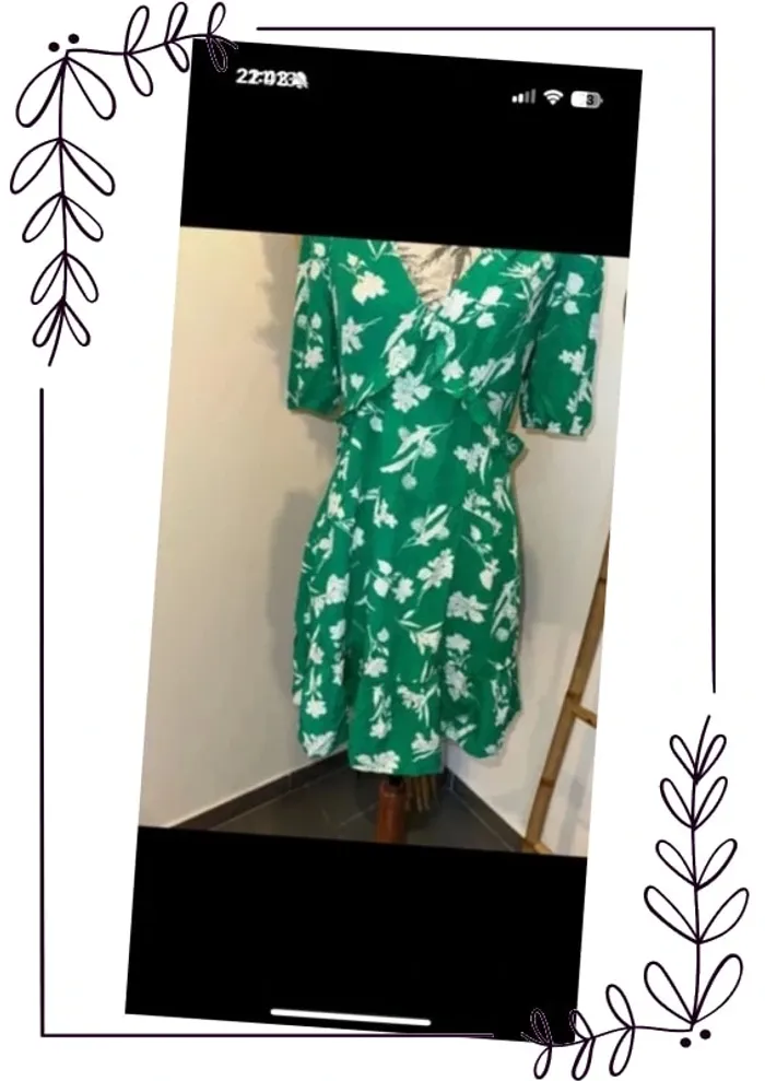 Robe d’été verte fleurie blanche neuve - photo numéro 4