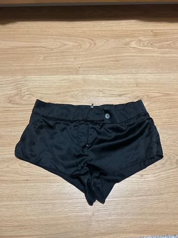 Mini short satin neuf