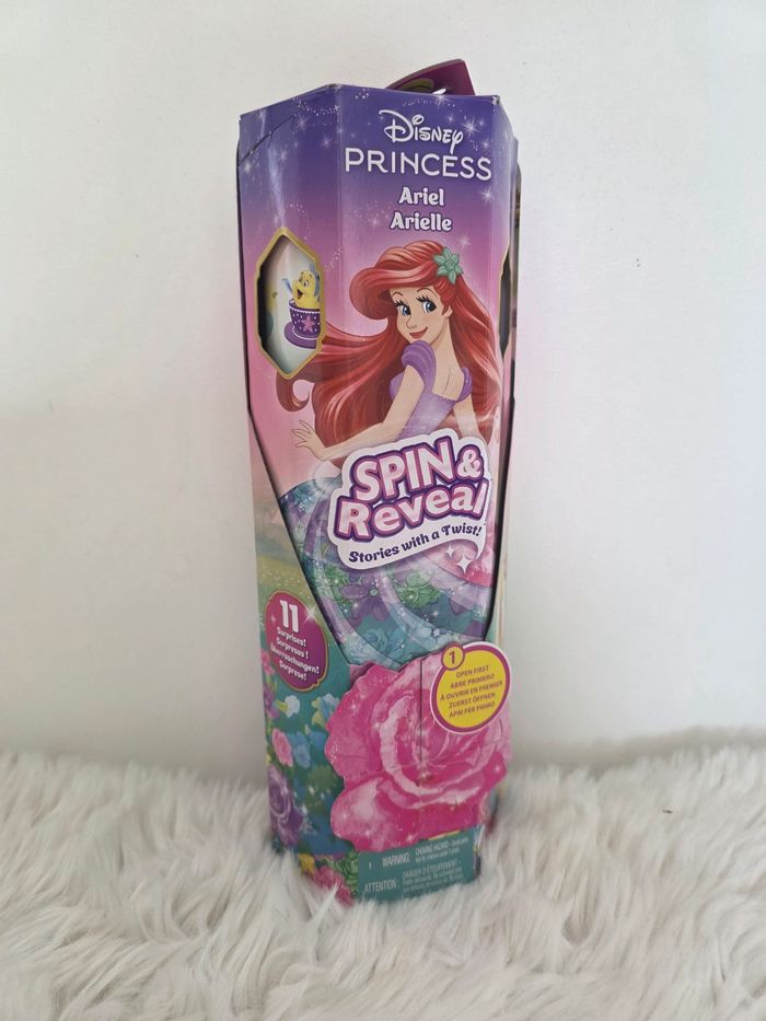 Poupée Arielle Spin & reveal
