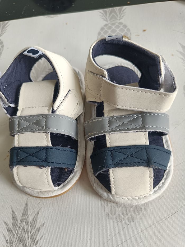Sandale bébé - photo numéro 2