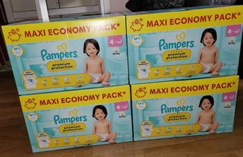 Couches pampers premium protection T4