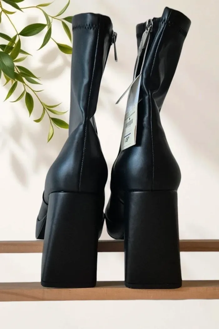 Bottines Pull and Bear Pointure 41 - photo numéro 4