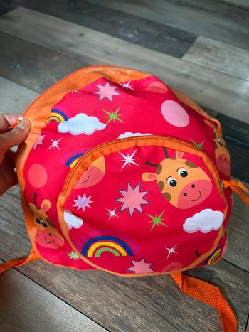 Sac à dos enfant 2en1 peluche neuf girafe