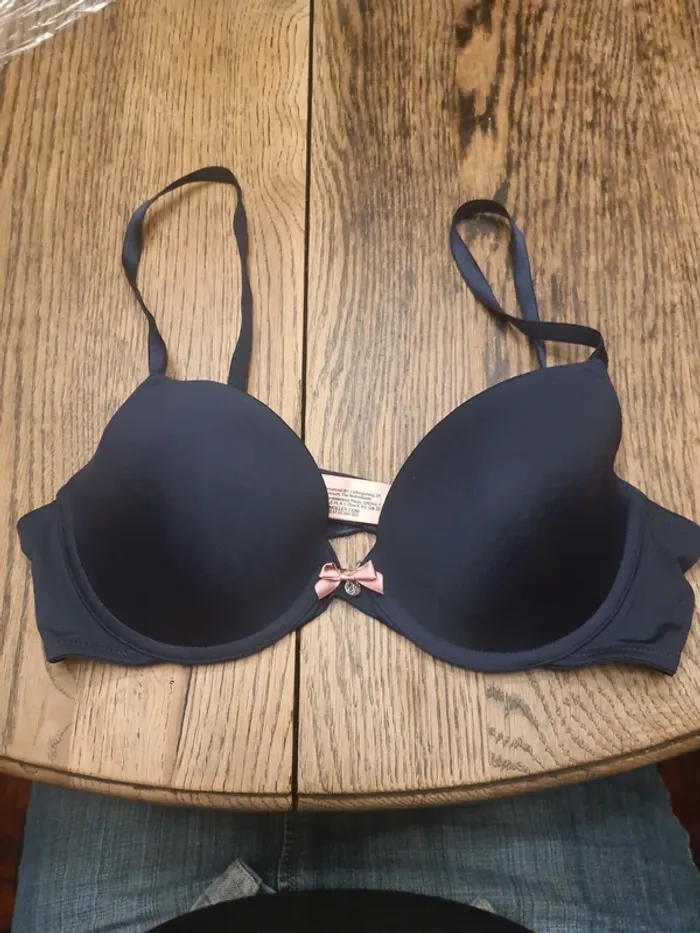 Soutien gorge bleu  Hunkemöller 95B eu 80B - photo numéro 15