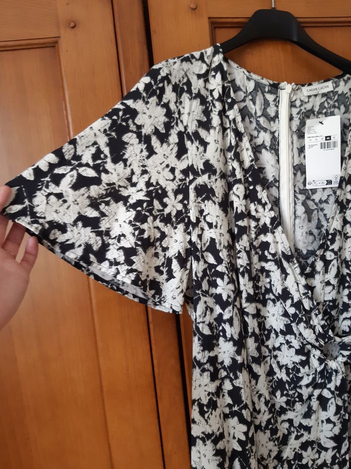 Robe fleurie - photo numéro 2