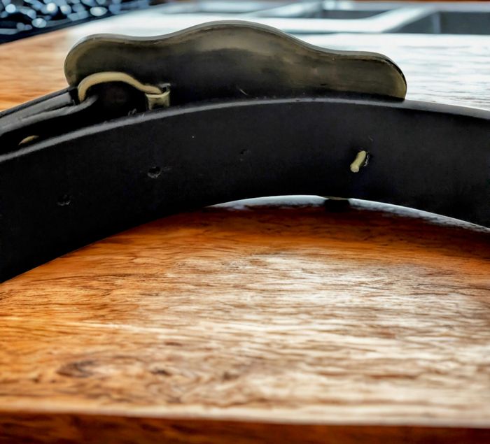 Ceinture noire avec boucle tête de mort – Style rock / biker - photo numéro 4