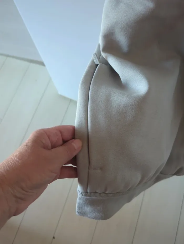 Sweat Basketball One Adidas taille xl neuf - photo numéro 3