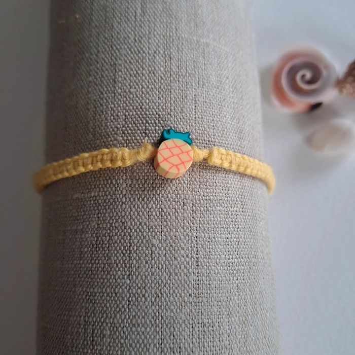 (Réduction) Bracelet avec perles jaunes-ananas - photo numéro 2