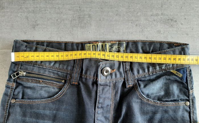 Jeans 14 ans - photo numéro 7