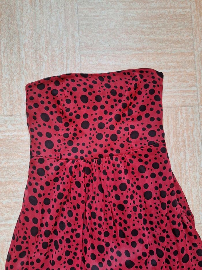 Robe bustier rouge et noire - photo numéro 2