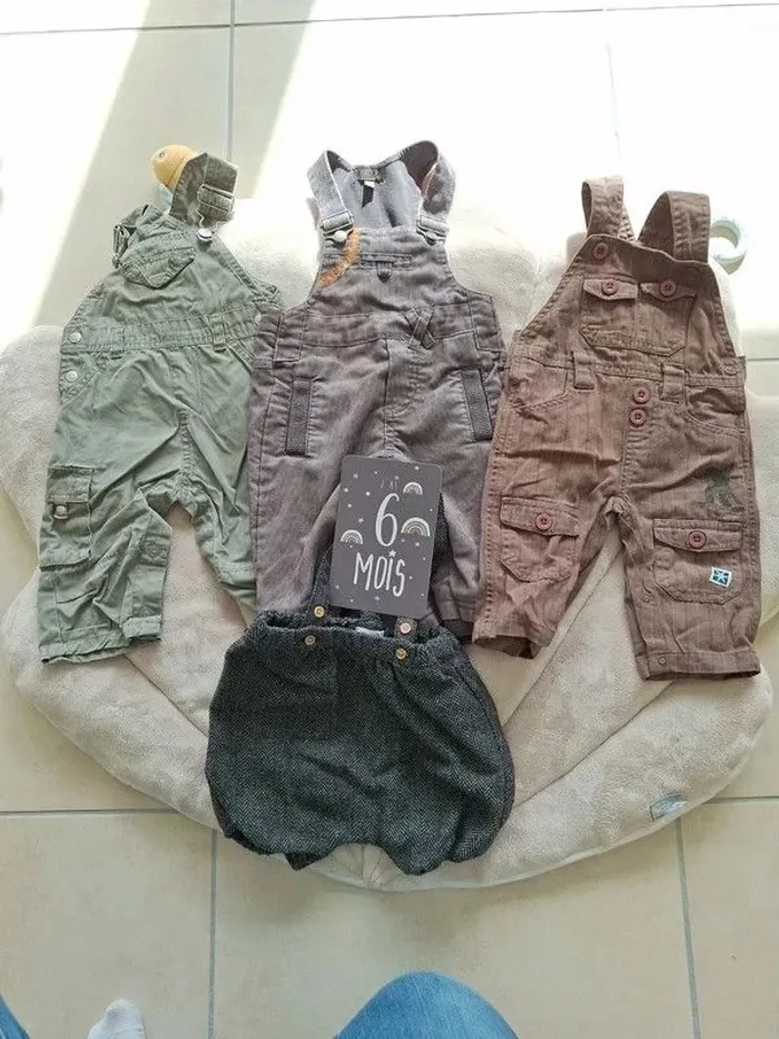Lot de 4 salopettes