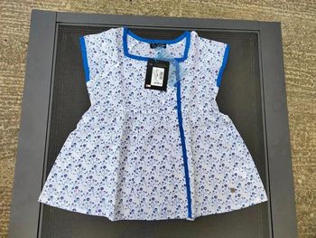 30 € Top Trasluz 12 ans Neuf avec étiquette