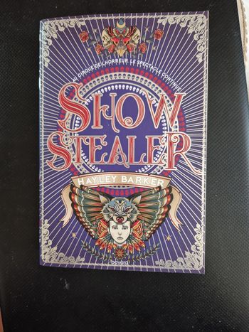 livre show stealer de Hayley Barker