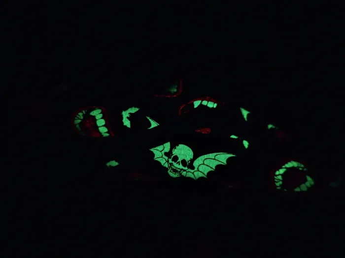 Vans glow in the dark - photo numéro 3