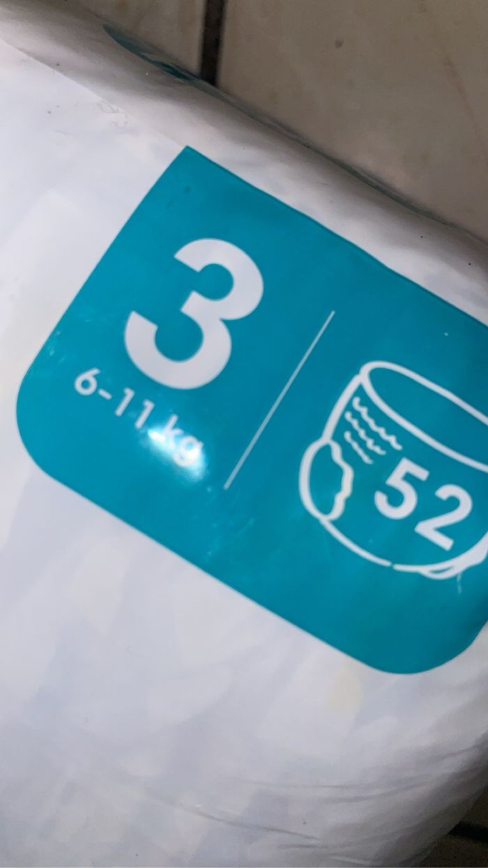 52 Couches Pampers - photo numéro 3