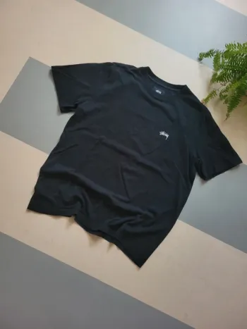 Tshirt stussy vintage noir taille S/M