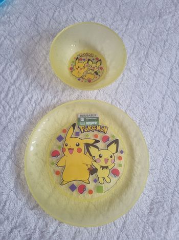 Assiette et bol pokemon jaune