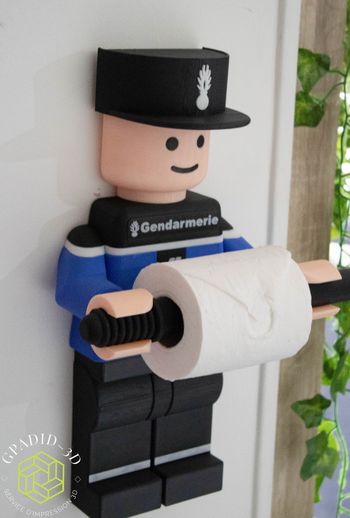 Dévidoir de papier toilette dans Un style Lego 
