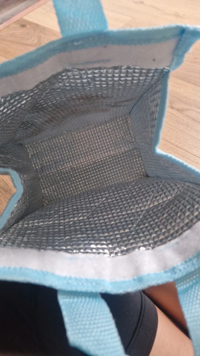 Petit sac isotherme - photo numéro 2