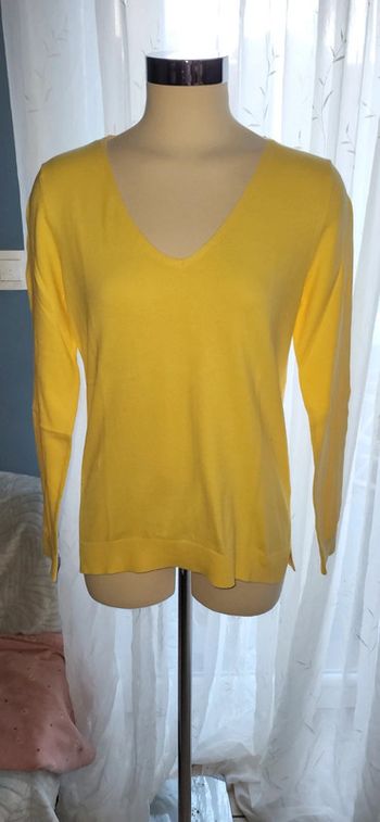 Pull jaune col en V  kiabi 38/40