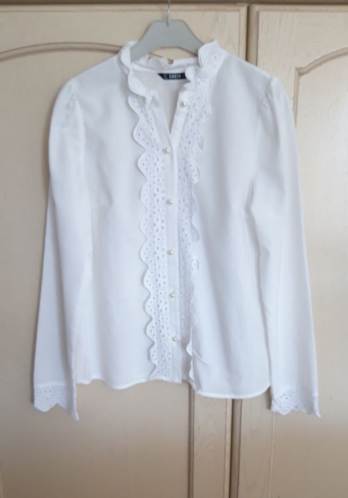 Blouse blanche