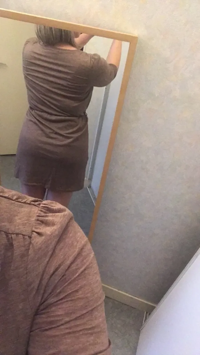 Robe marron - photo numéro 2