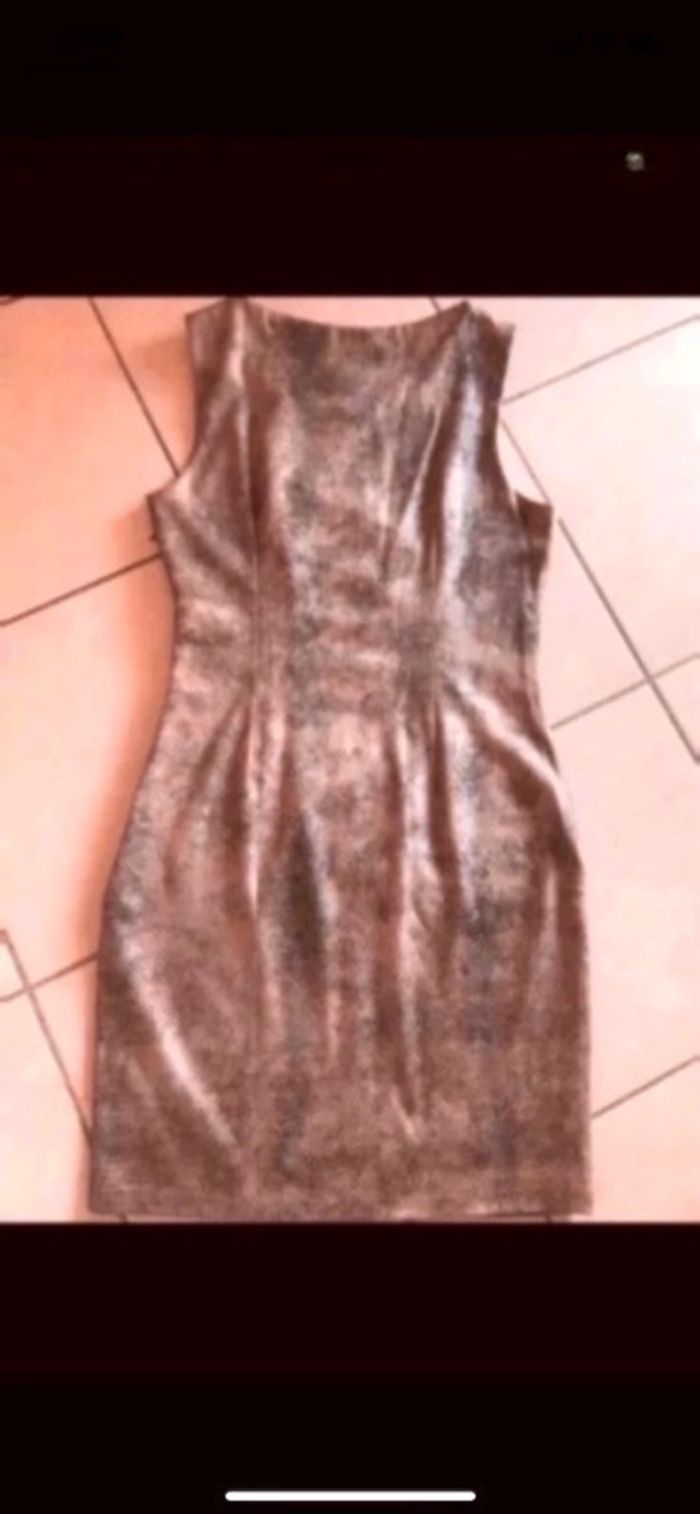 Robe aspect peau de serpent - photo numéro 3