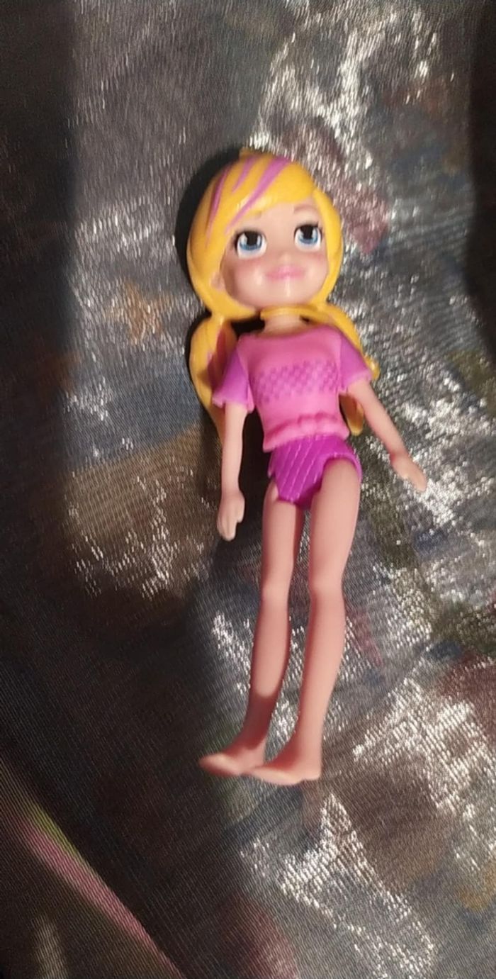 Voiture et sa Polly pocket - photo numéro 3