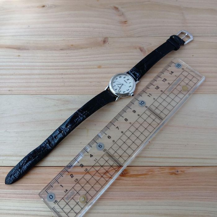 Montre bracelet - photo numéro 6