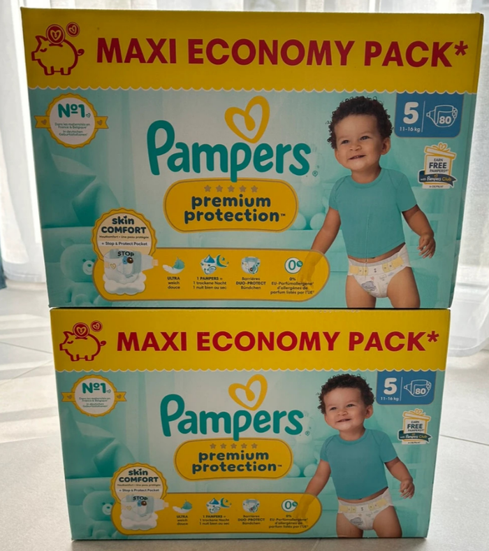 Pack de 160 couches Pampers premium protection taille 5