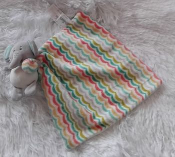 Doudou peluche éléphant avec mouchoir multicolores- Shima