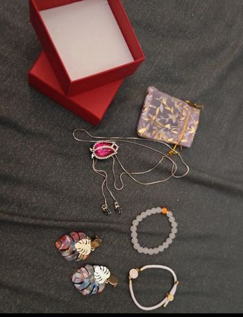 Lot petit bijou neuf