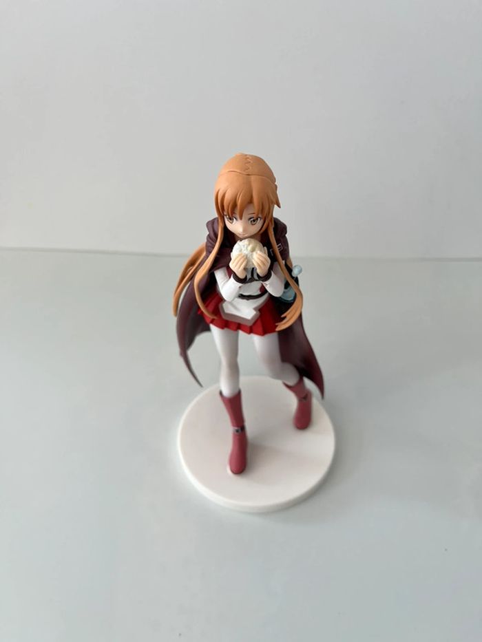 Sword art online figurine asuna