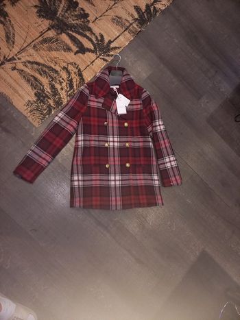 Neuf avec étiquettes 🏷 taille 34 marque Tommy hilfiger valeur 449 euros