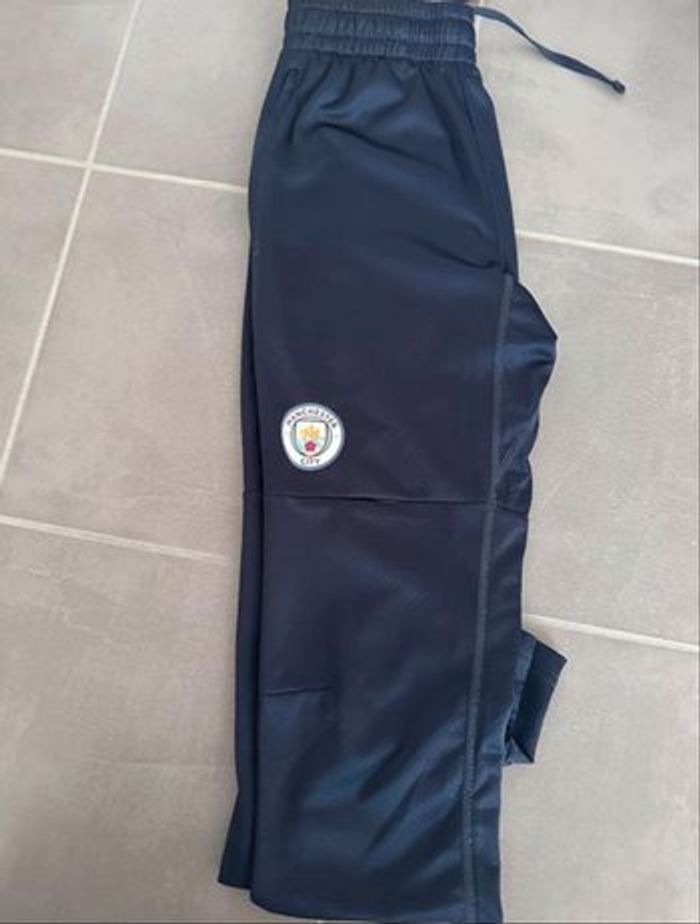 Survêtement Manchester City - photo numéro 3
