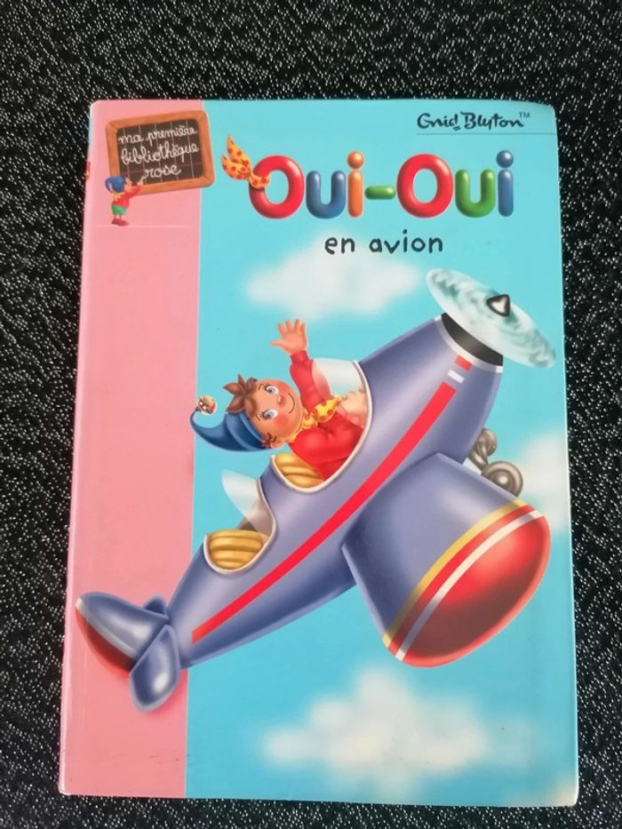 Livre oui oui en avion - photo numéro 6