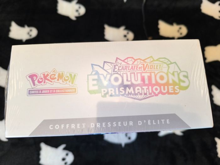 Coffret dresseur d'élite pokémon Évolutions Prismatiques - photo numéro 5